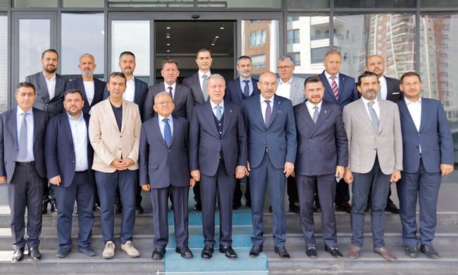BAŞKAN BÜYÜKKILIÇ’TAN KAYSERİ’NİN EKONOMİK GÜCÜNE KATKI SUNAN ODALARA TEBRİK ZİYARETİ