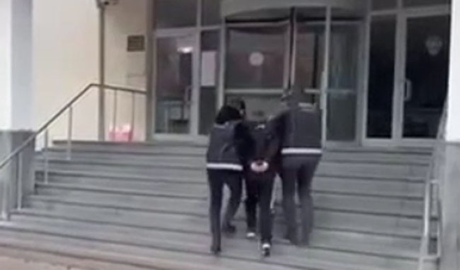 Kayseri’de Aranan Şahıs Operasyonu: 14 Yıl 7 Ay Hapis Cezası Bulunan Hükümlü Yakalandı