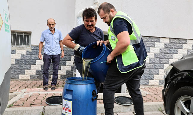 TALAS'TA ATIK YAĞLAR TOPLANIYOR ÇEVRE KORUNUYOR