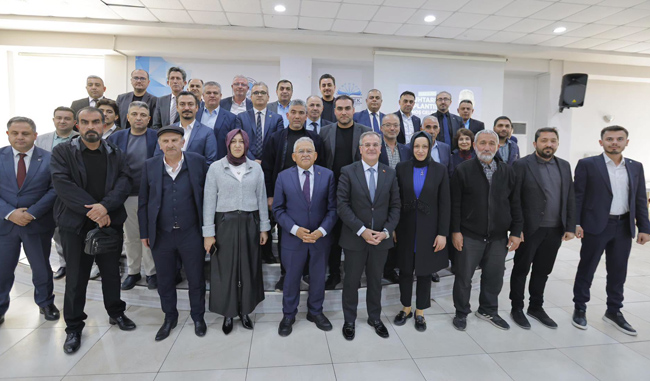 BAŞKAN BÜYÜKKILIÇ, TALAS VE HACILAR’DA MUHTARLARLA İSTİŞARE TOPLANTILARI GERÇEKLEŞTİRDİ