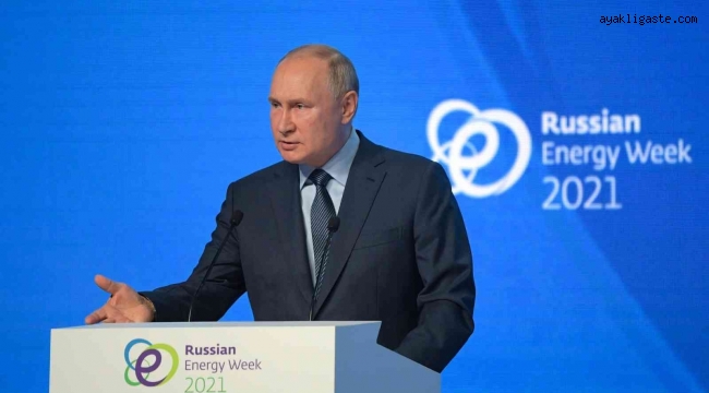 Putin: "Küresel düzeyde yaşanan enerji krizinde Rusya üzerine düşen sorumluluğu alıyor"