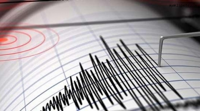 İzmir'de 5.1 büyüklüğünde deprem!