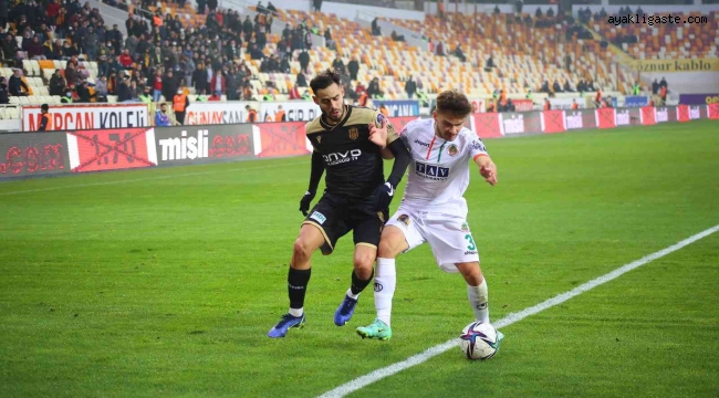 Süper Toto Süper Lig: Yeni Malatyaspor: 2 - Alanyaspor: 3