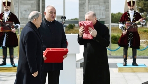 Cumhurbaşkanı Erdoğan, Çanakkale Şehitler Abidesi'ndeki törene katıldı