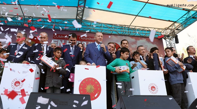 Cumhurbaşkanı Erdoğan, "İlk Evim, İlk İş Yerim Projesi" İlk Temel Atma Töreni'ne katıldı