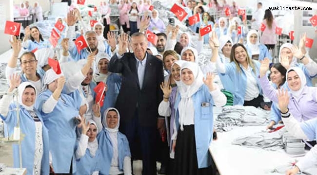 Cumhurbaşkanı Erdoğan, Denizli'de "Emekçi Kadınlar Buluşması" programına katıldı