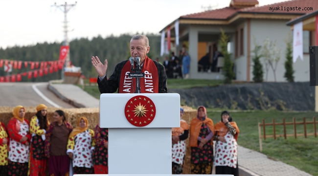 Cumhurbaşkanı Erdoğan "Cumhuriyet tarihinin en büyük konut ve şehircilik seferberliğini alnımızın akıyla tamamlayacağız"