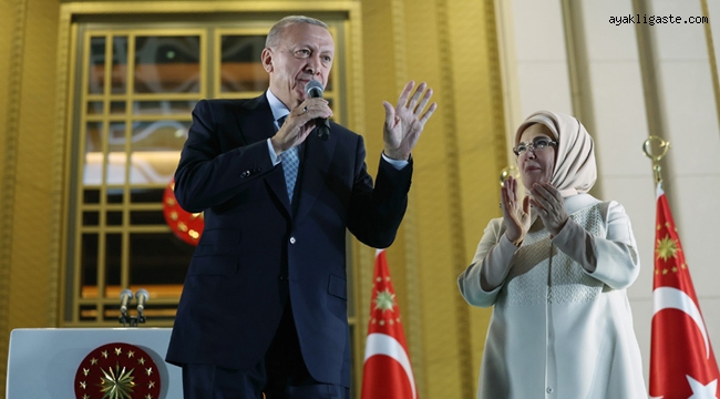 Cumhurbaşkanı Erdoğan: "Bugün kimse kaybetmemiştir, 85 milyonun tamamı kazanmıştır"