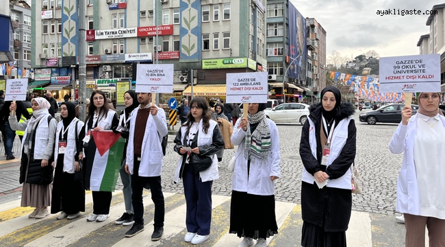 Türkiye'nin Sağlık Öğrencileri 16 İlde Gazze için Bir Araya Geldi  