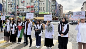Türkiye'nin Sağlık Öğrencileri 16 İlde Gazze için Bir Araya Geldi  